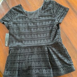 Black Lace Peplum Short Sleeve Top
